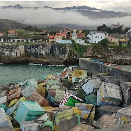 Estela, Muy Cerca De Llanes
